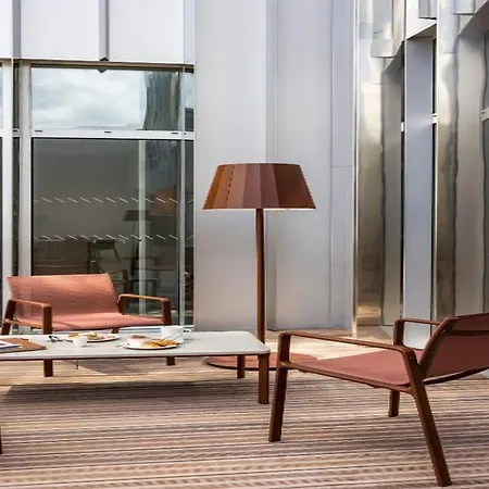 فندق Okko Centre 4*