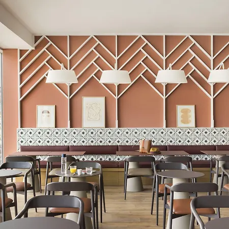 Okko Centre Отель Лилль