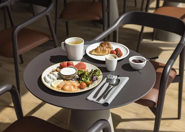 Отель Okko Centre